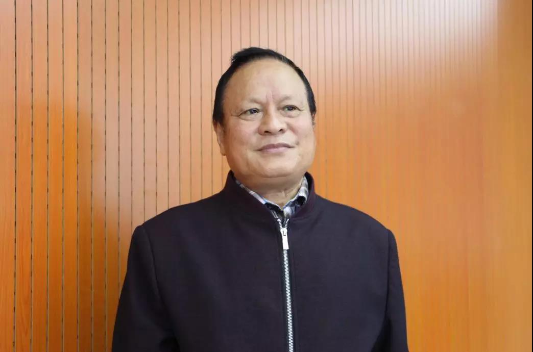 张华.jpg